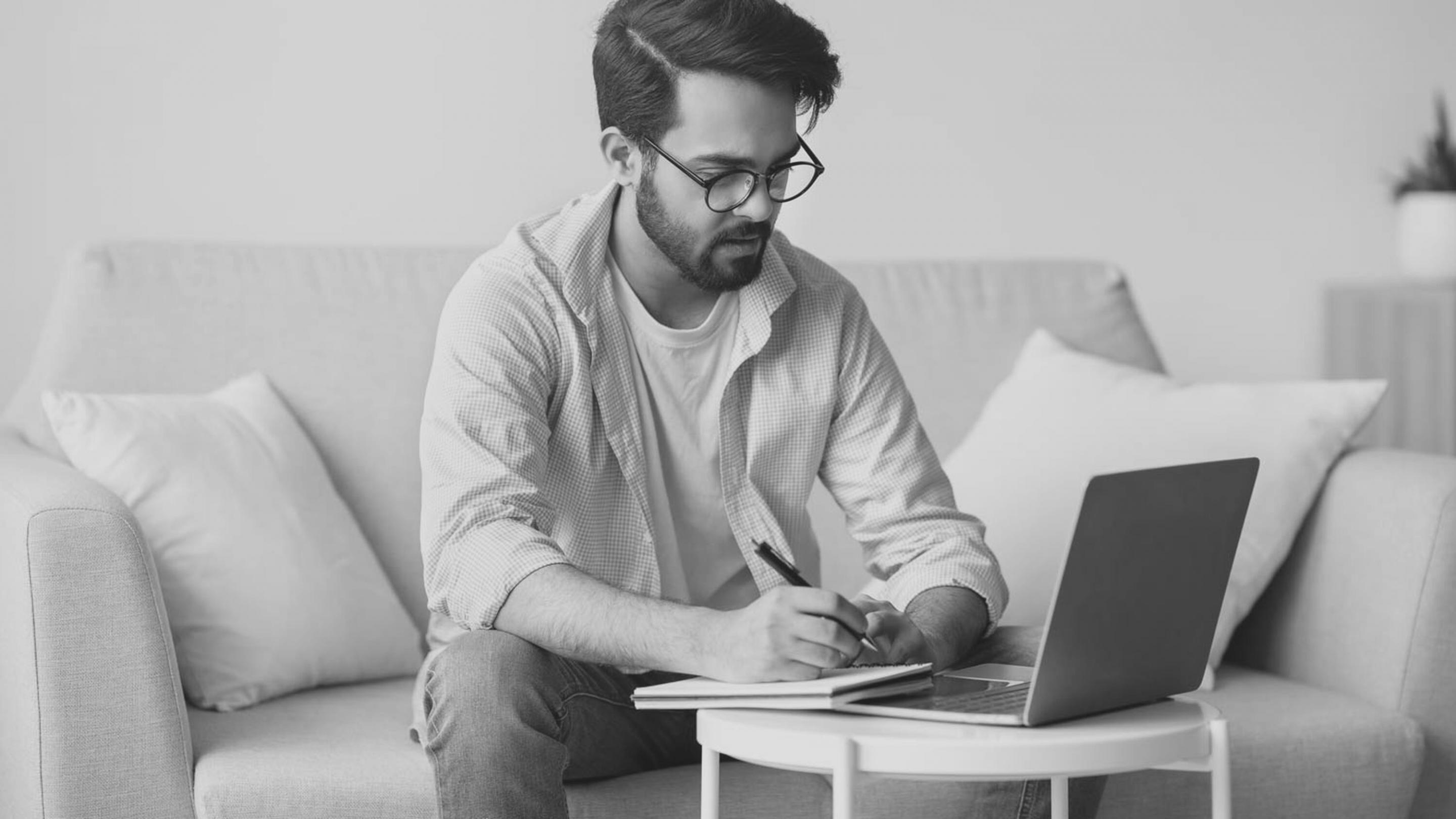 Sesión práctica de análisis financiero con ejercicios interactivos